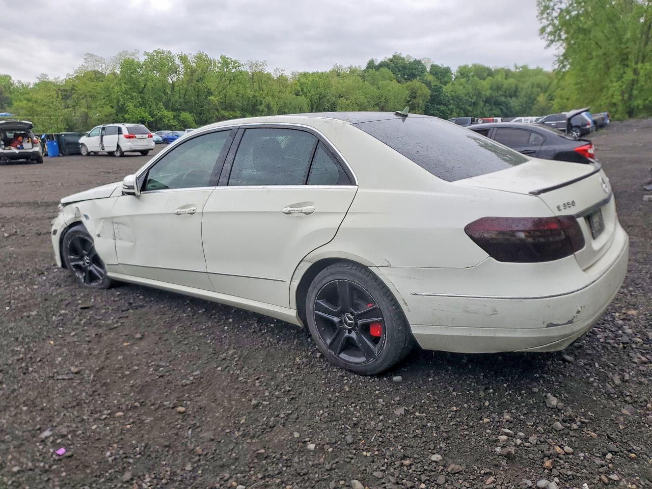 2011 MERCEDES-BENZ E-CLASS