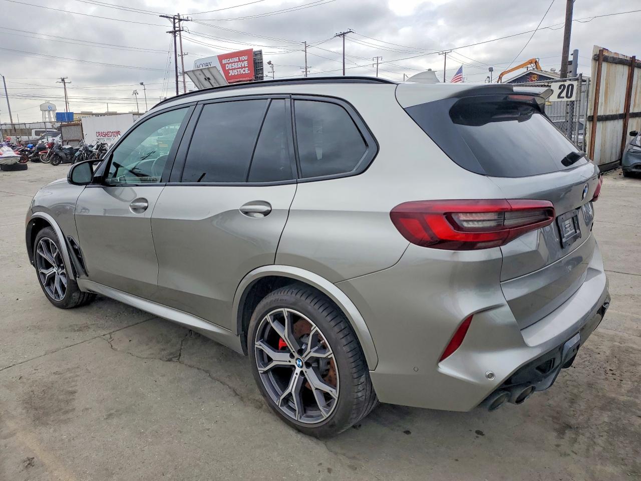 2022 BMW X5