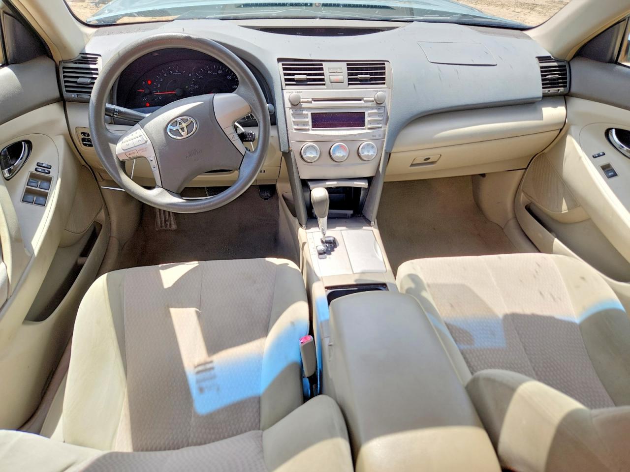 2011 TOYOTA CAMRY