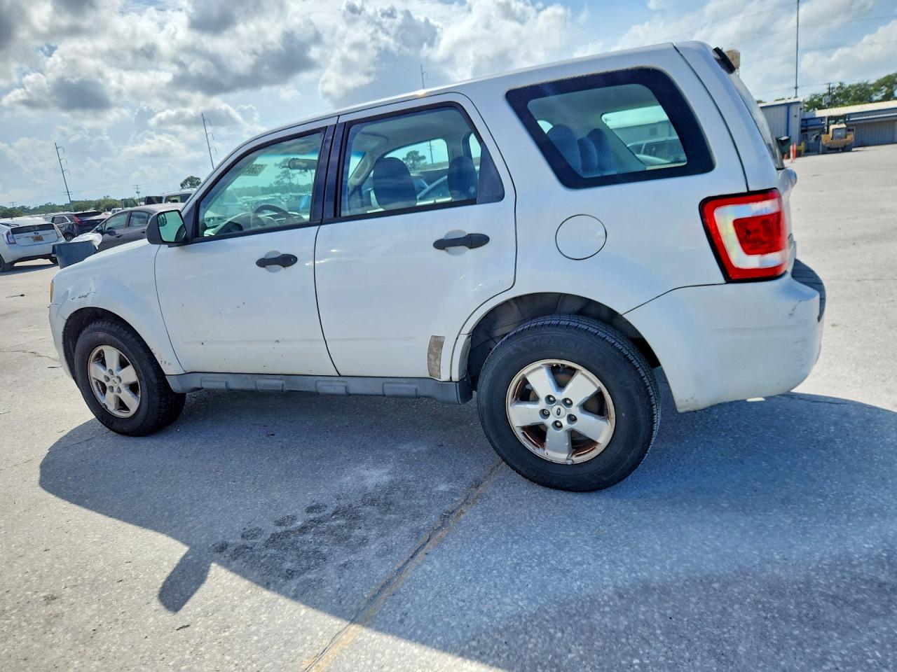 2010 FORD ESCAPE