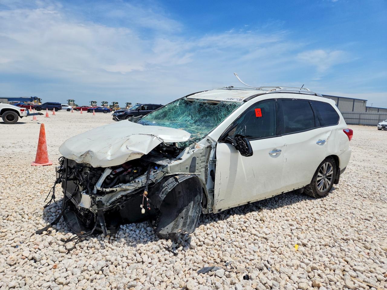 2018 NISSAN PATHFINDER