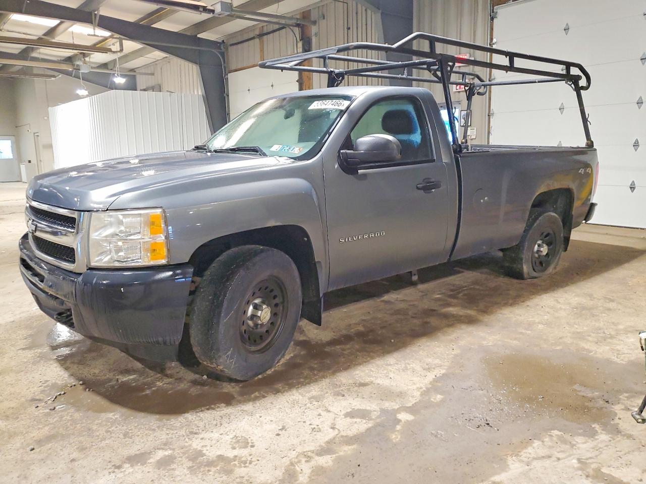 2011 CHEVROLET SILVERADO