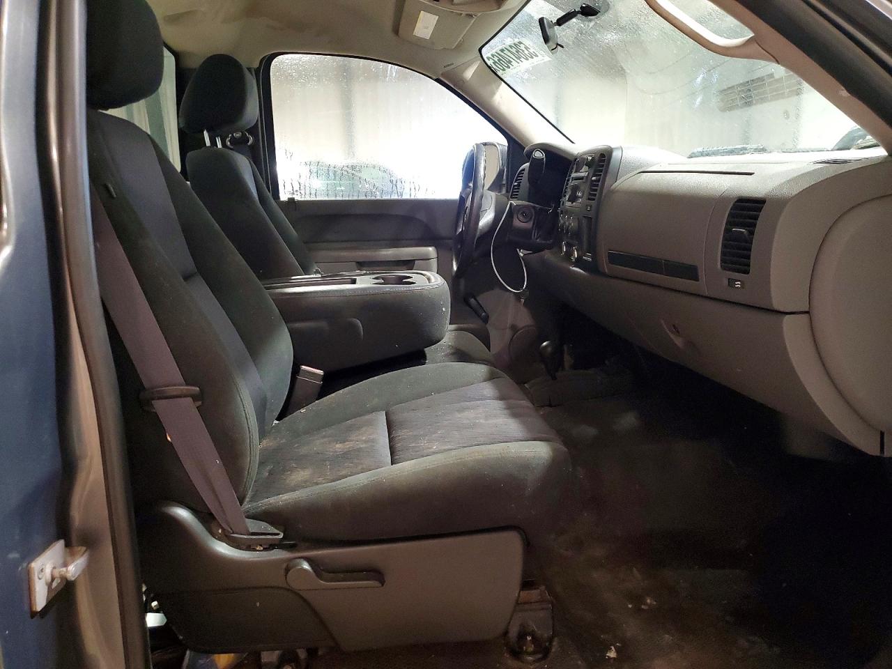 2011 CHEVROLET SILVERADO