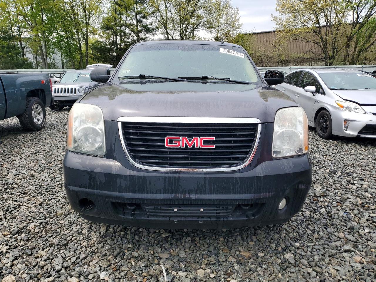2010 GMC YUKON