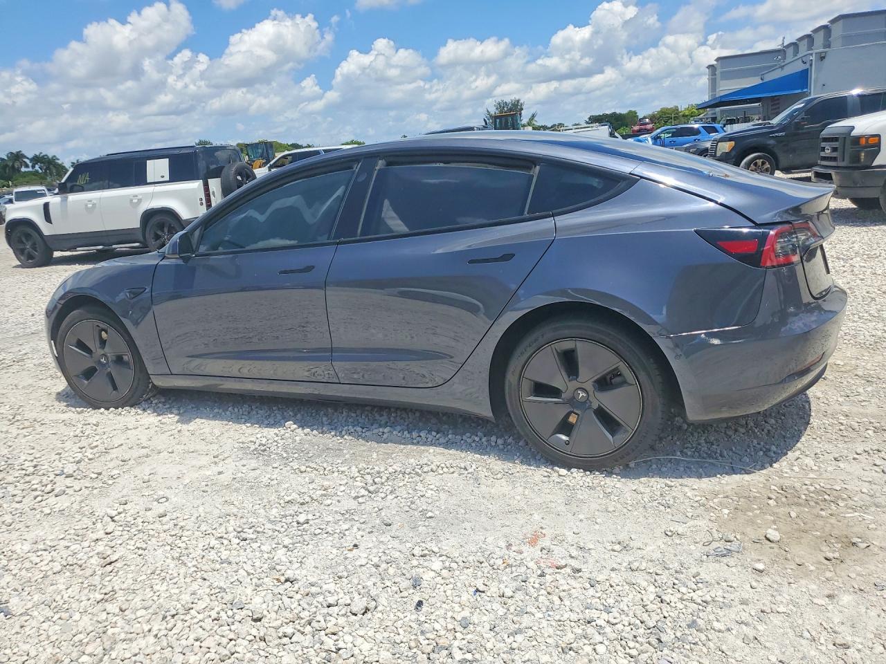 2021 TESLA MODEL 3
