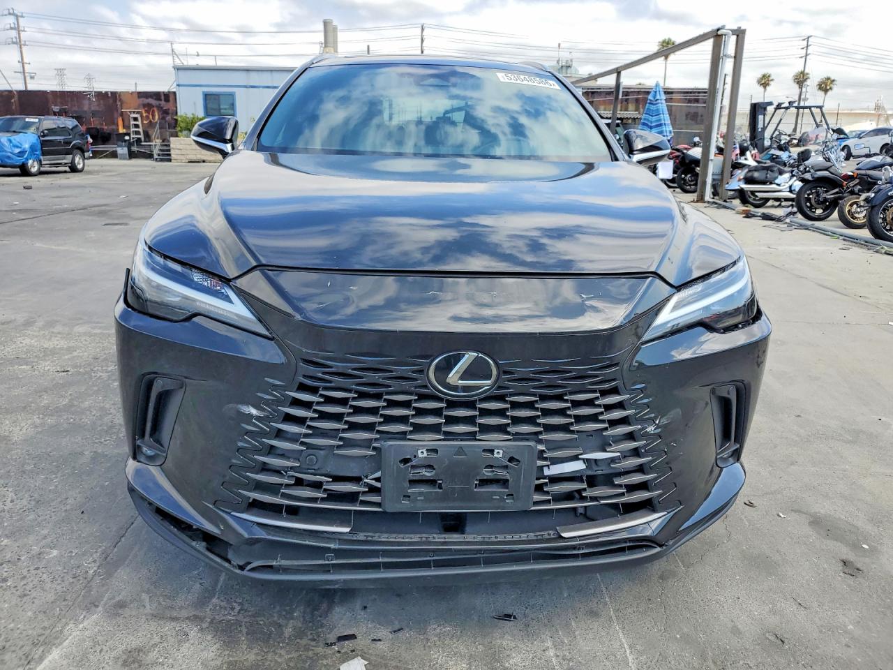 2023 LEXUS RX350