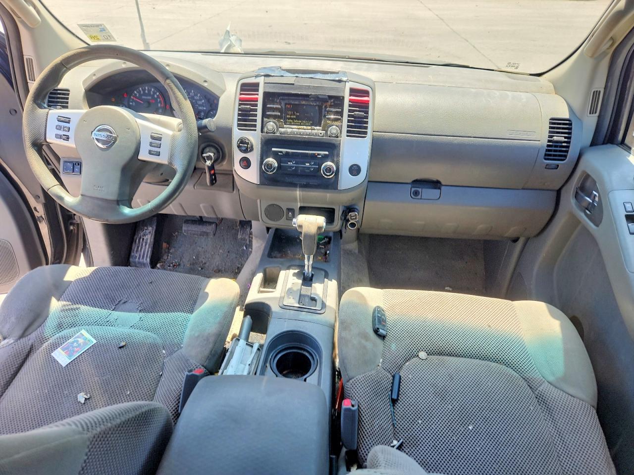 2014 NISSAN FRONTIER