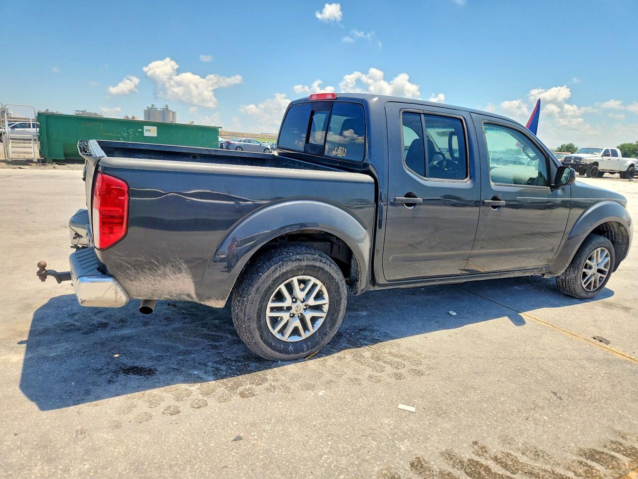 2014 NISSAN FRONTIER