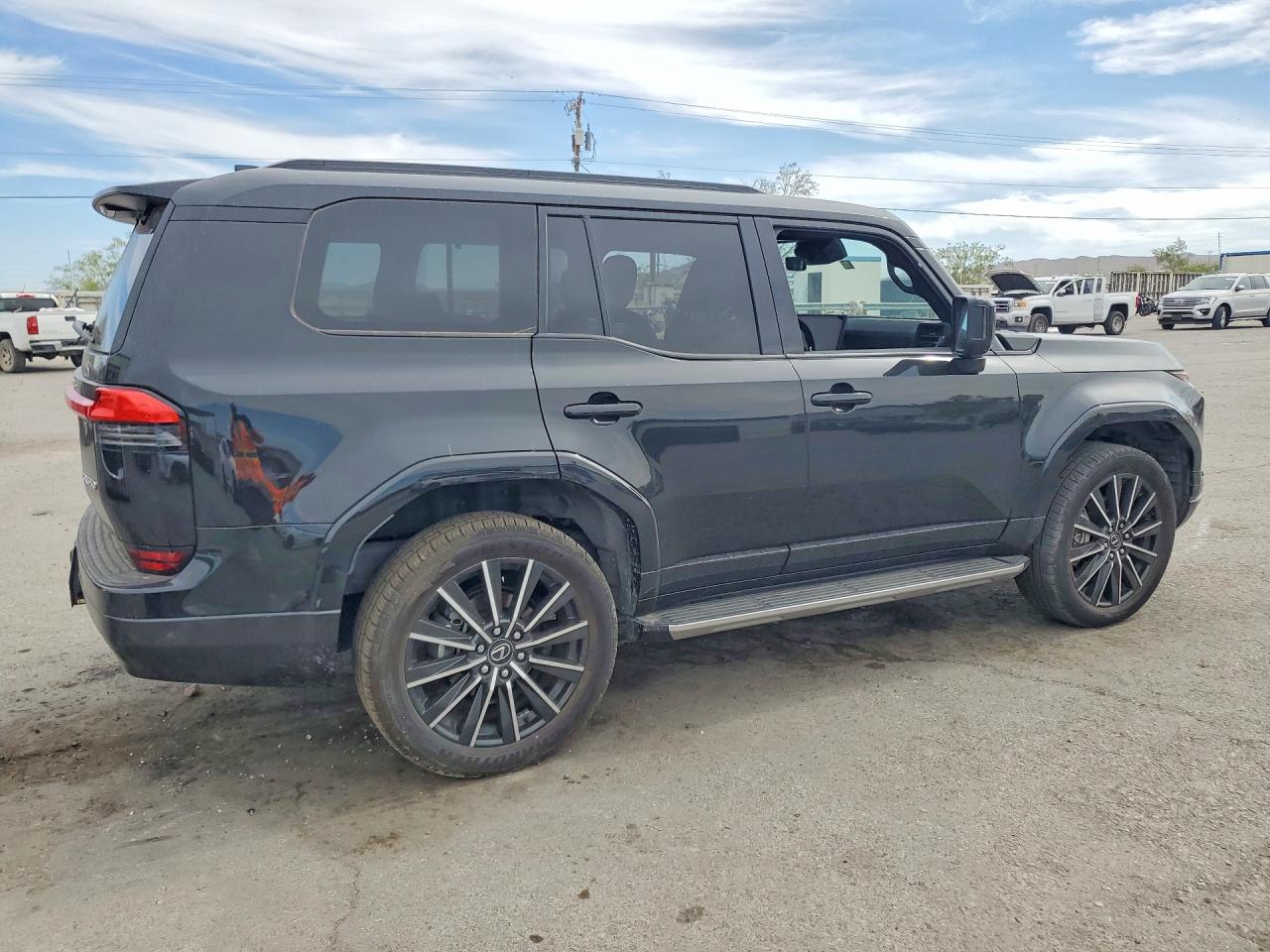 2024 LEXUS GX