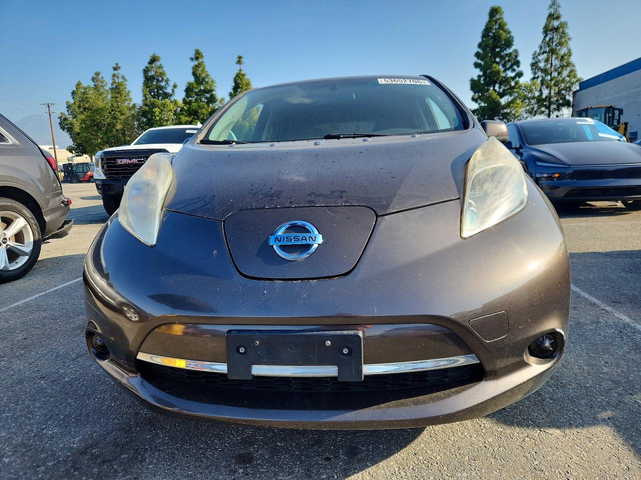2017 NISSAN LEAF
