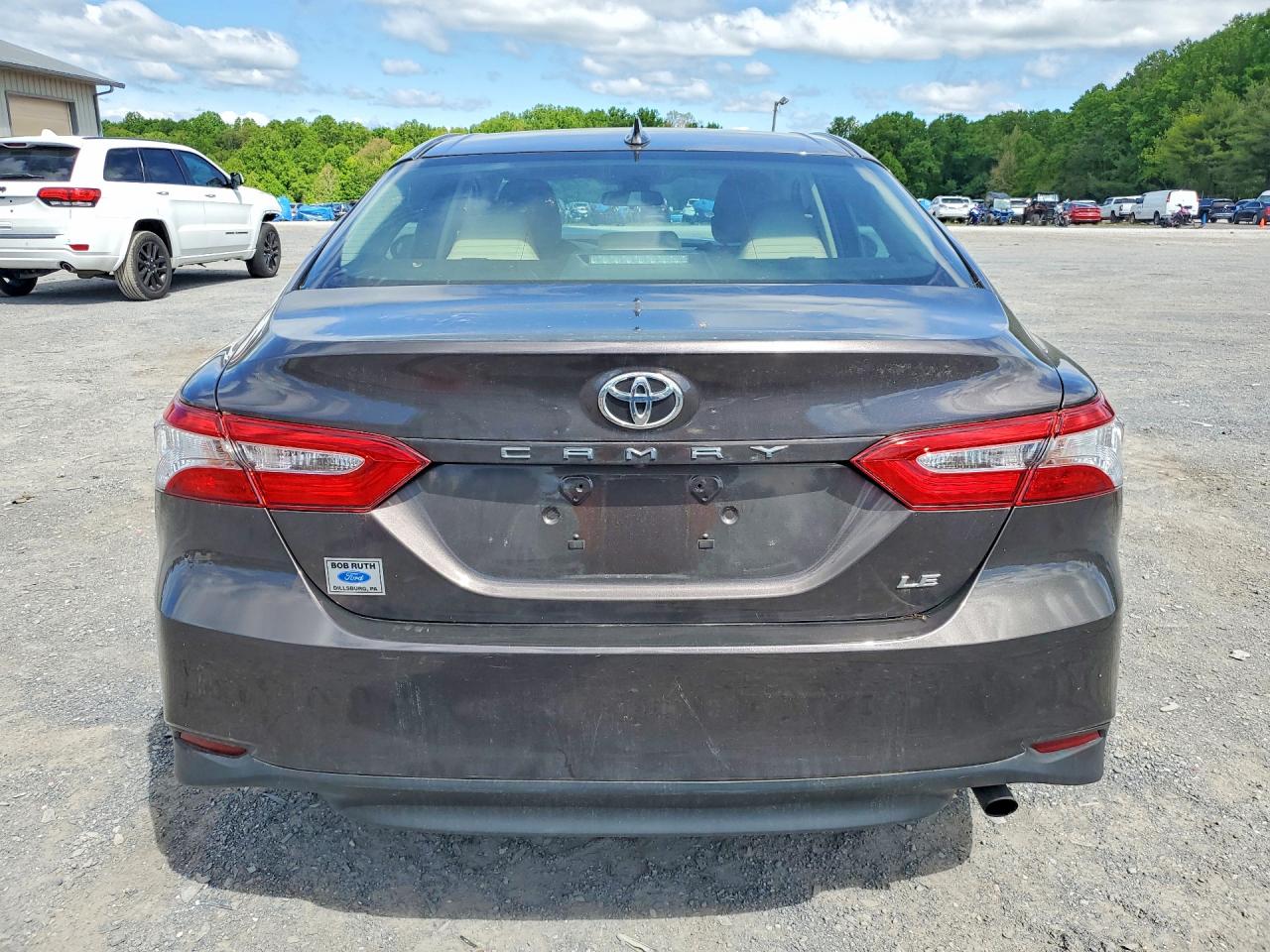 2019 TOYOTA CAMRY