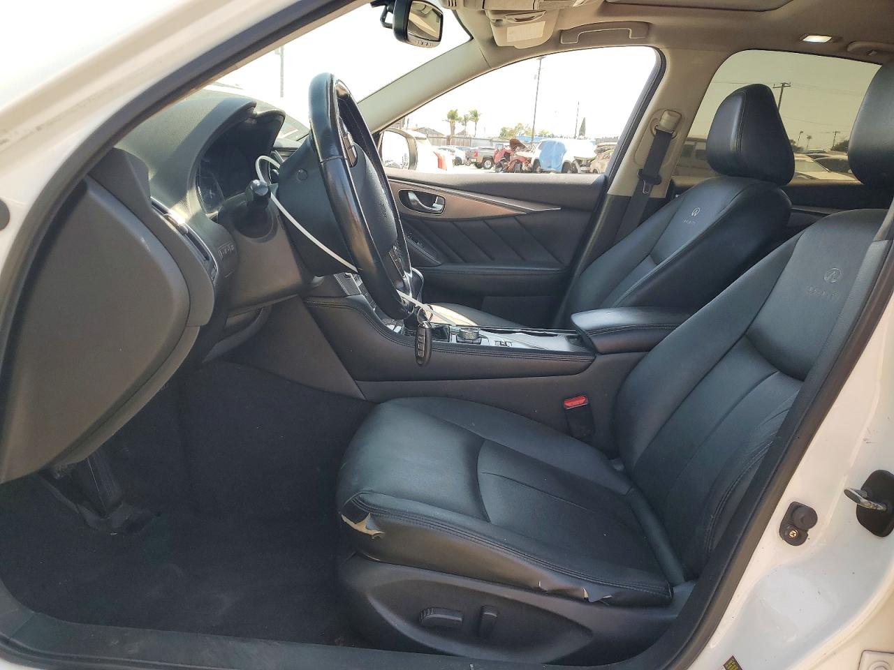 2014 INFINITI Q50