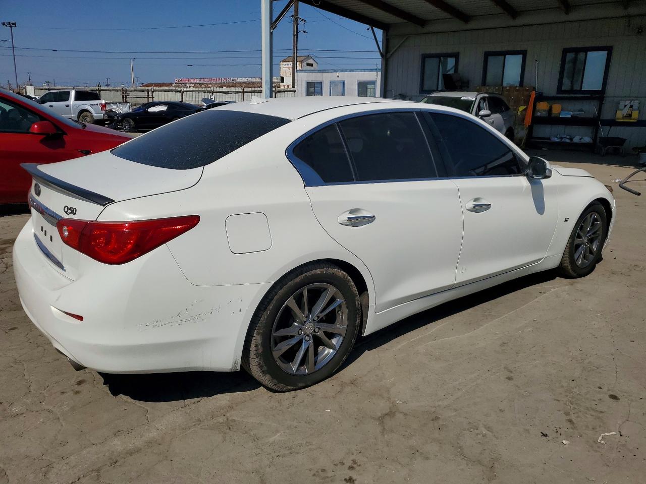 2014 INFINITI Q50