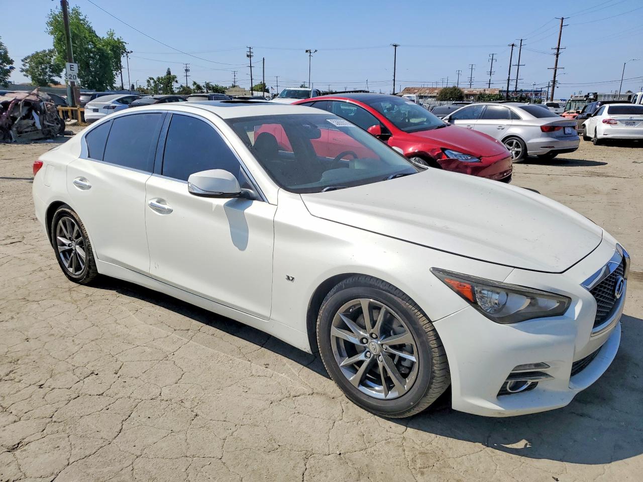 2014 INFINITI Q50