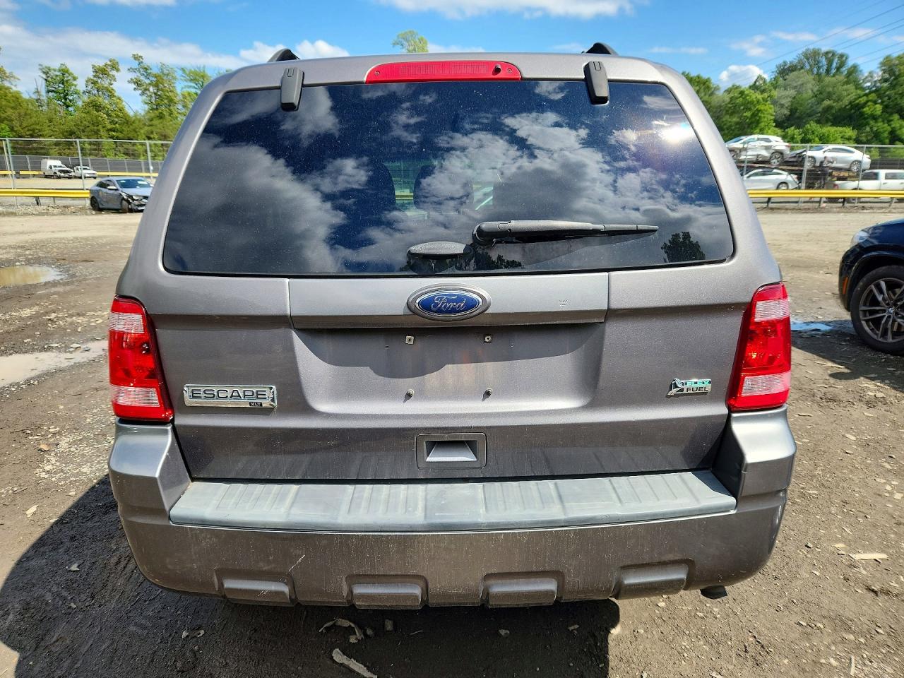 2012 FORD ESCAPE