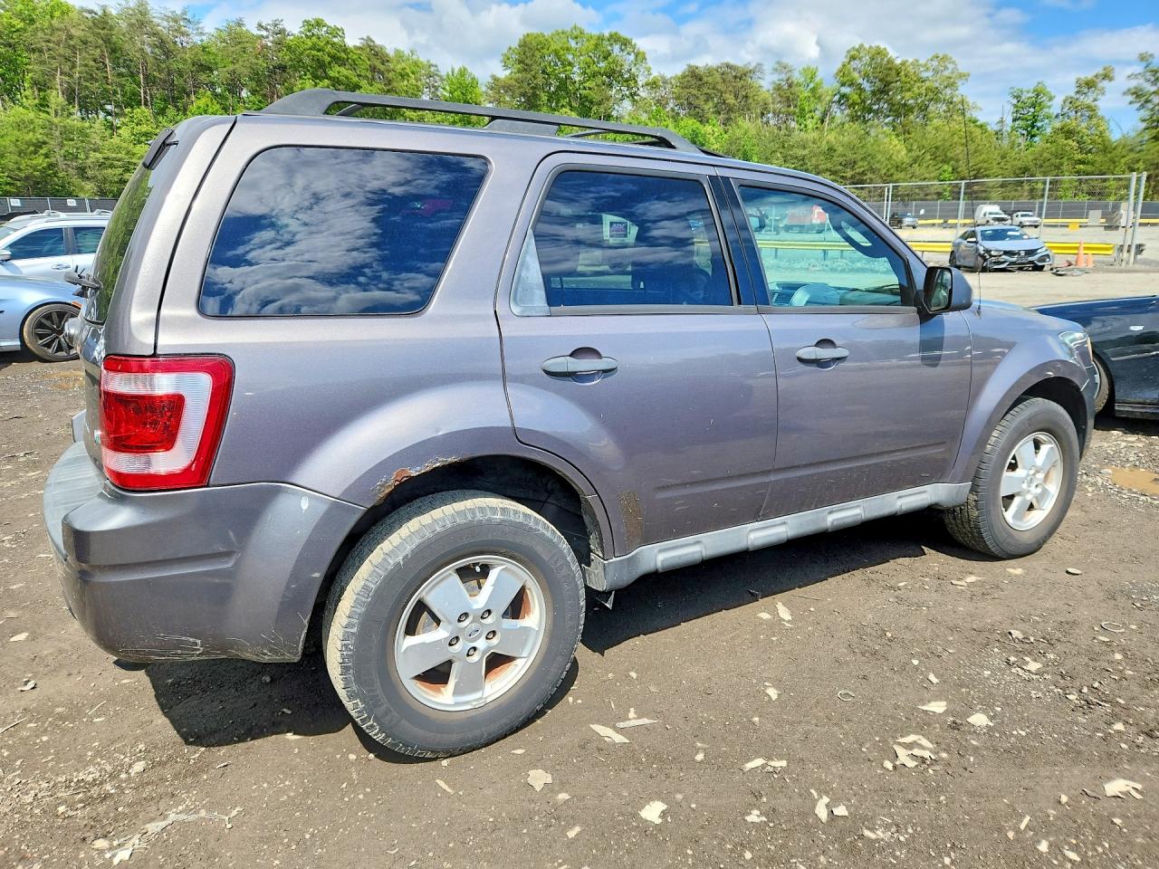 2012 FORD ESCAPE