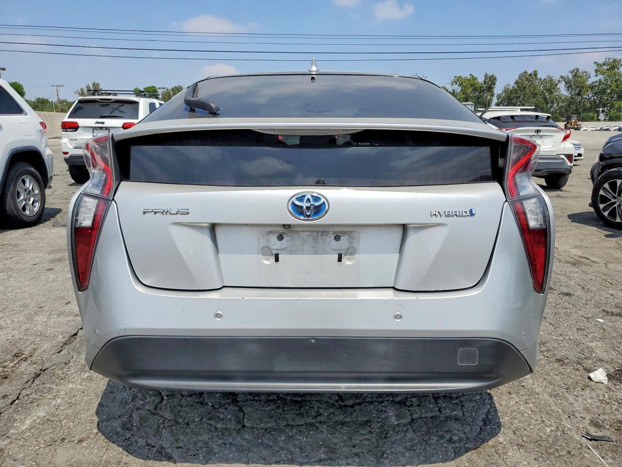 2017 TOYOTA PRIUS