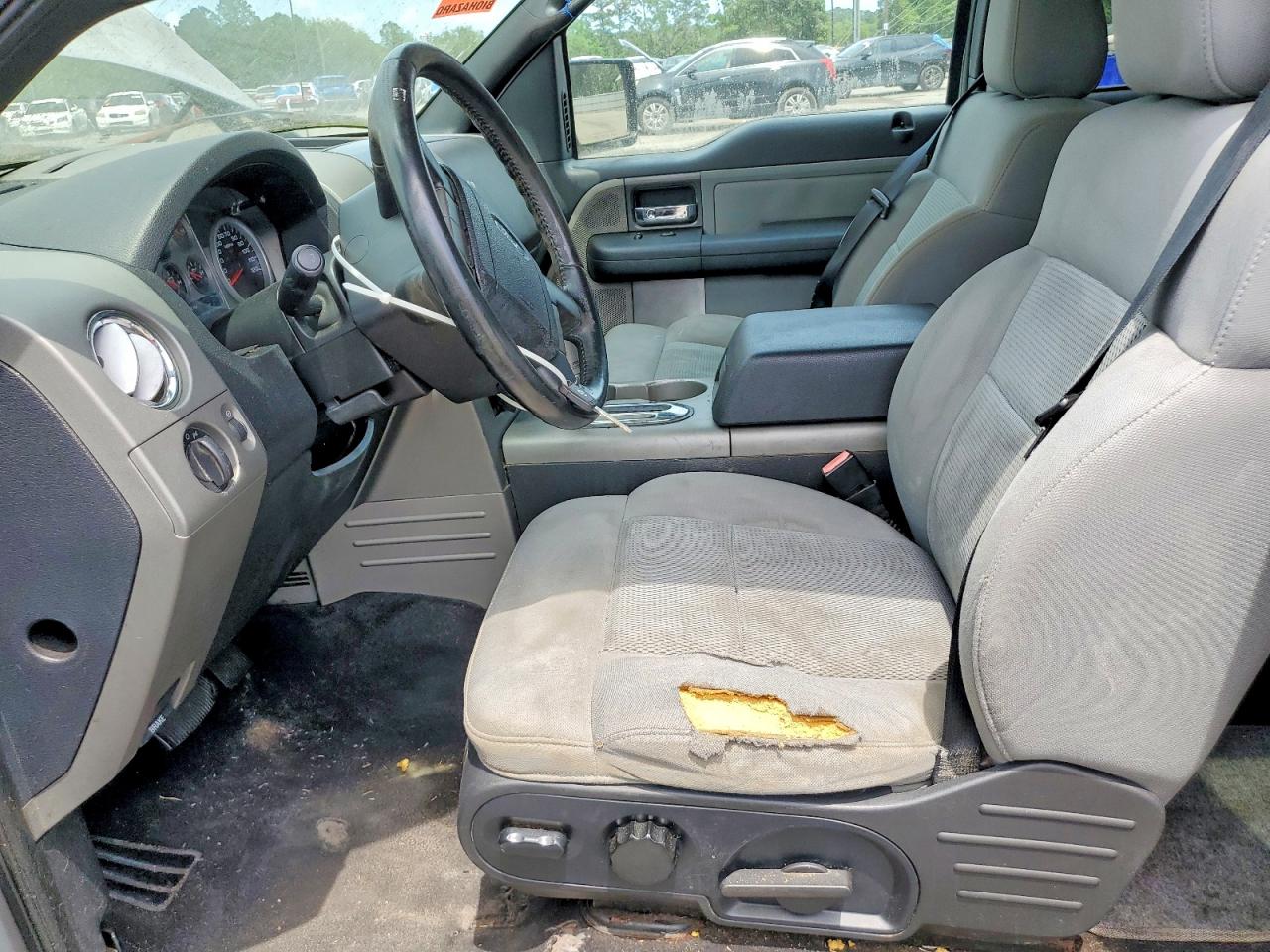 2004 FORD F150