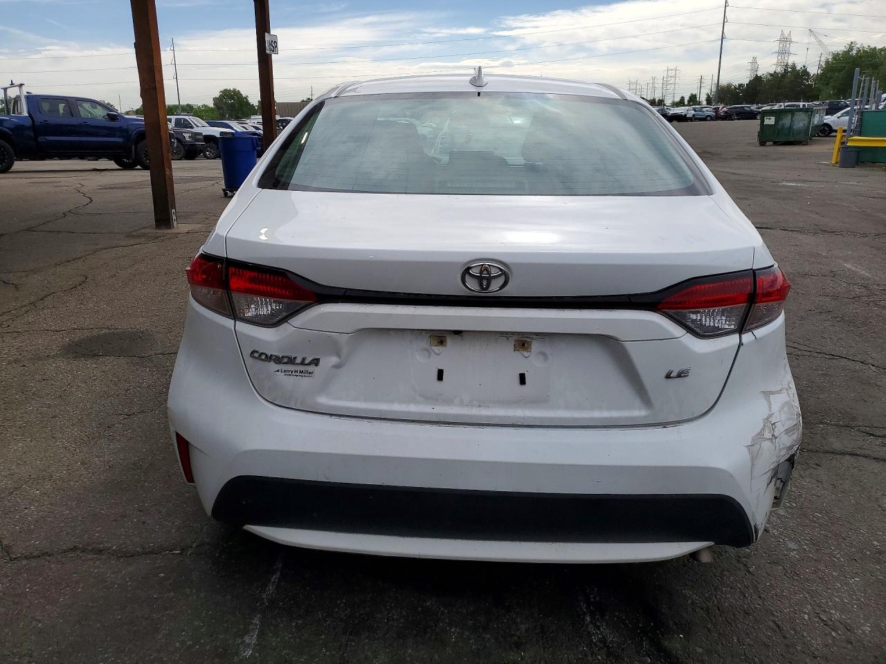2021 TOYOTA COROLLA