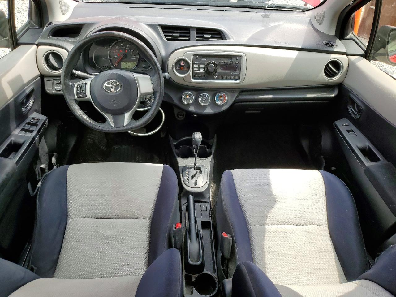 2013 TOYOTA YARIS