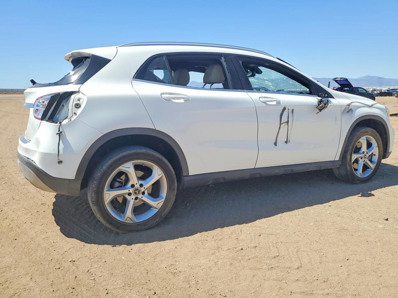 2018 MERCEDES-BENZ GLA-CLASS