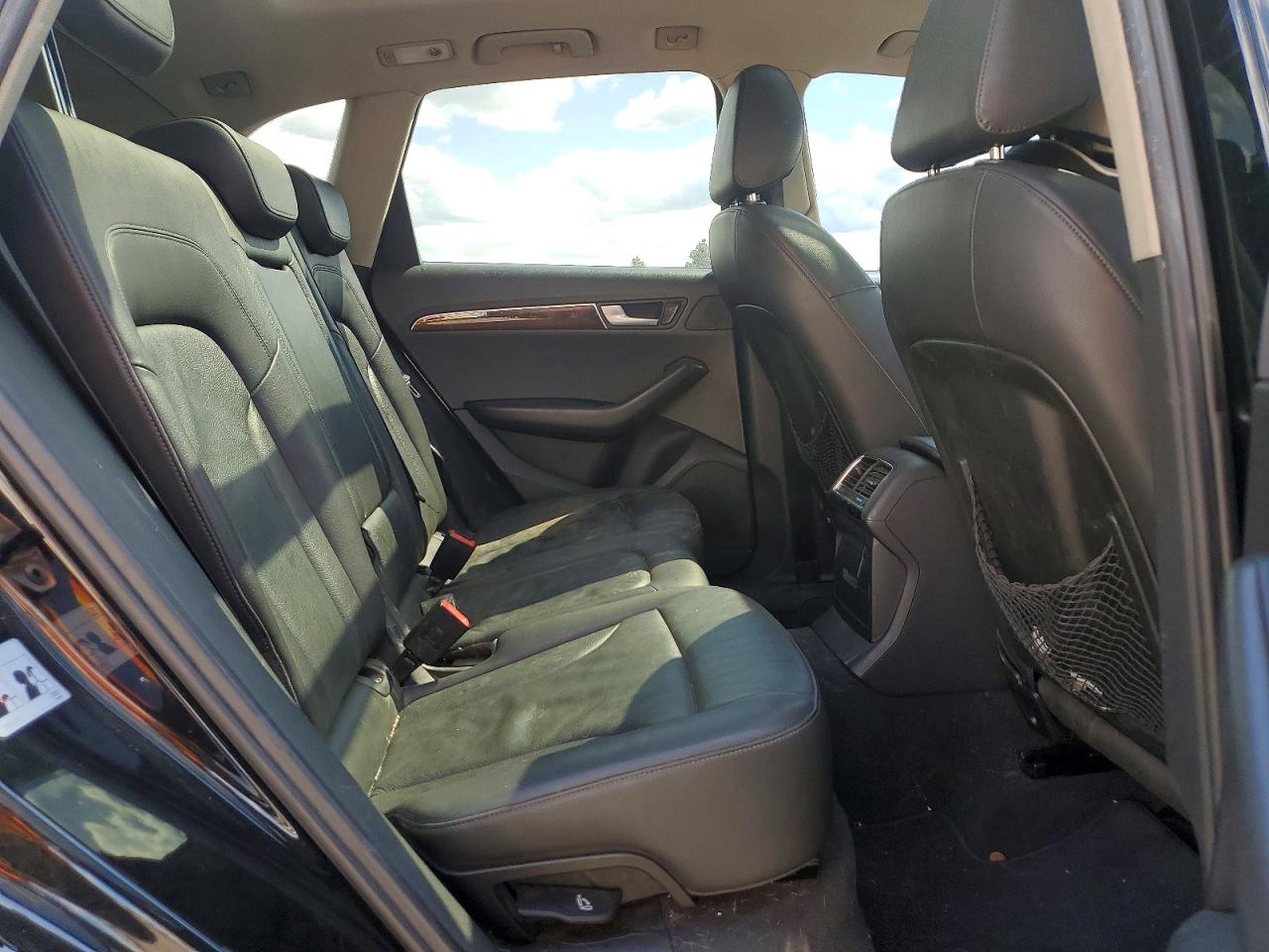 2010 AUDI Q5