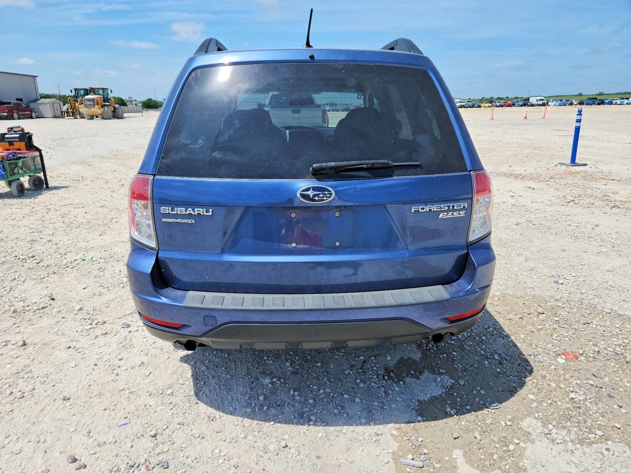 2011 SUBARU FORESTER