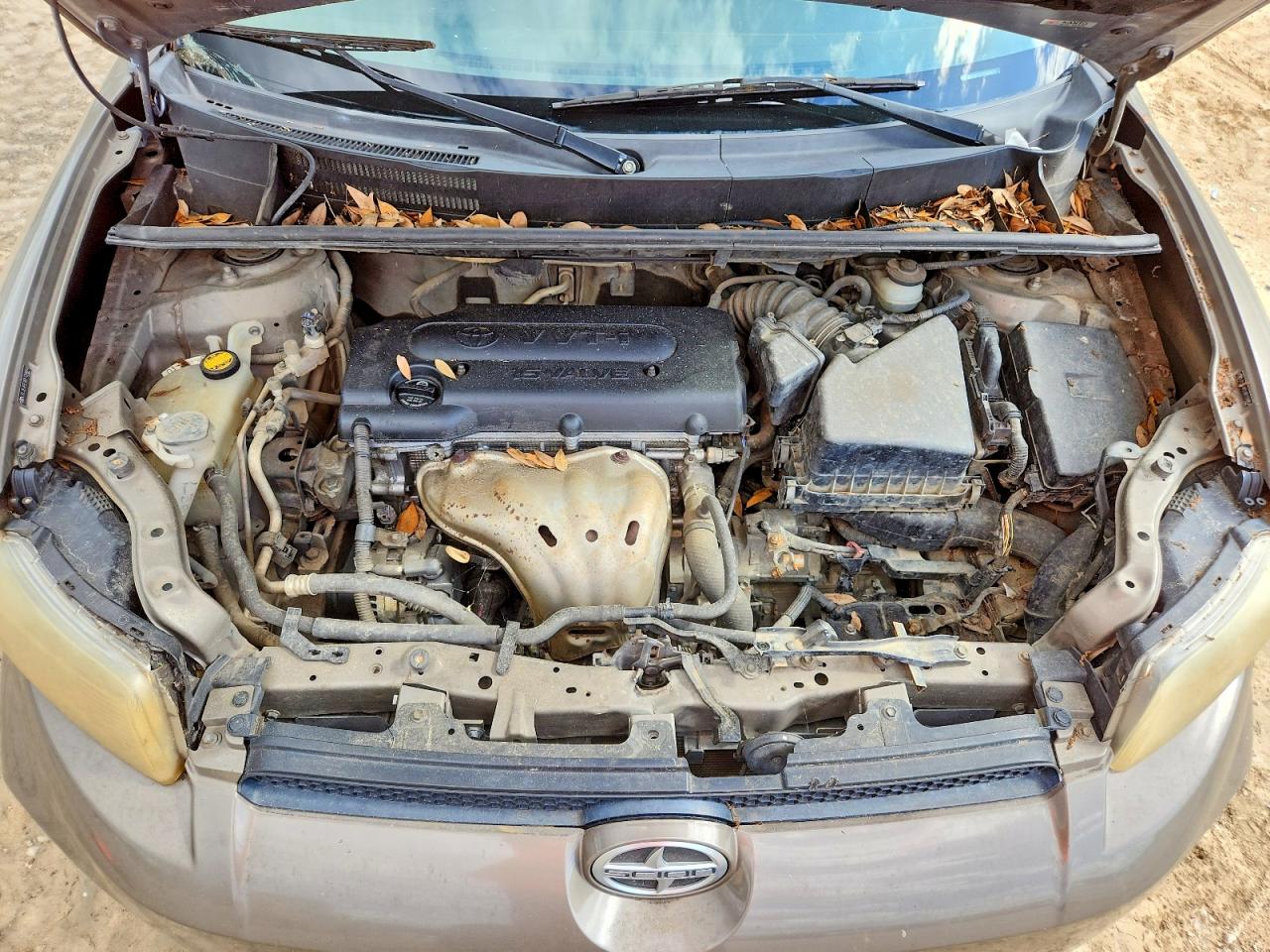 2011 TOYOTA SCION