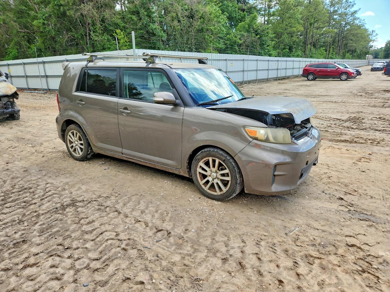 2011 TOYOTA SCION
