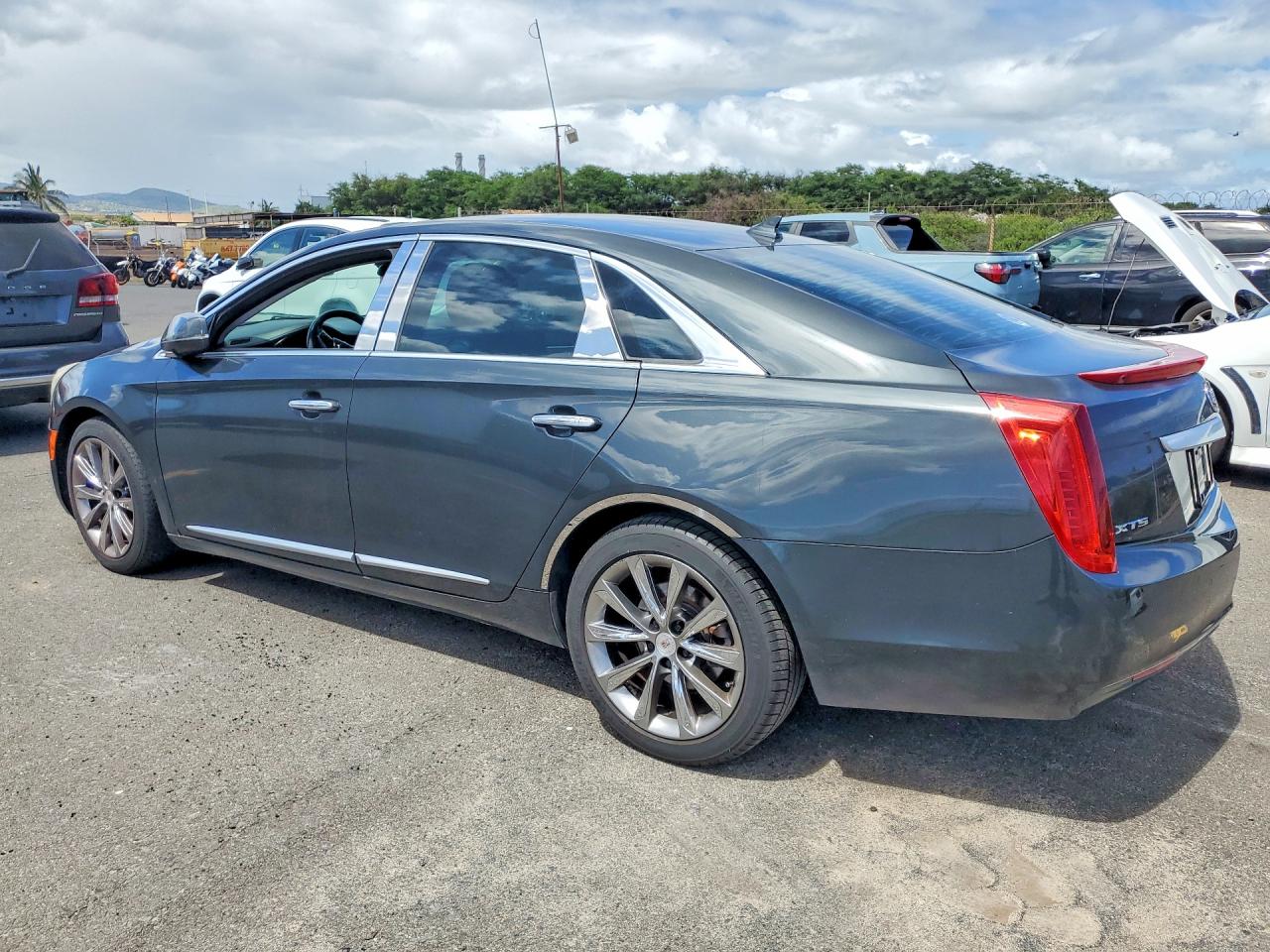2014 CADILLAC XTS