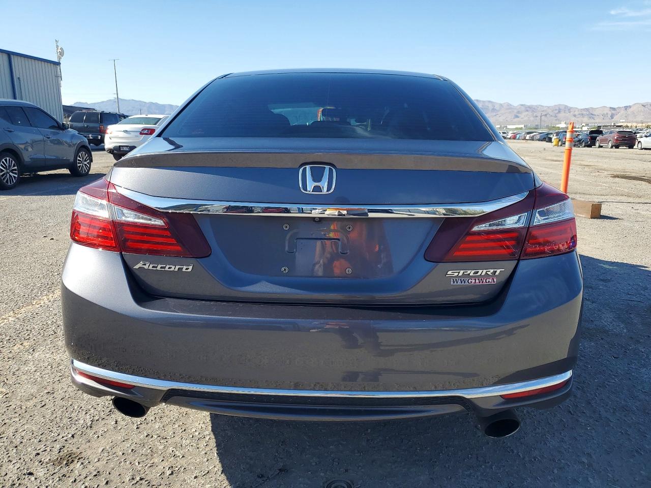 2017 HONDA ACCORD