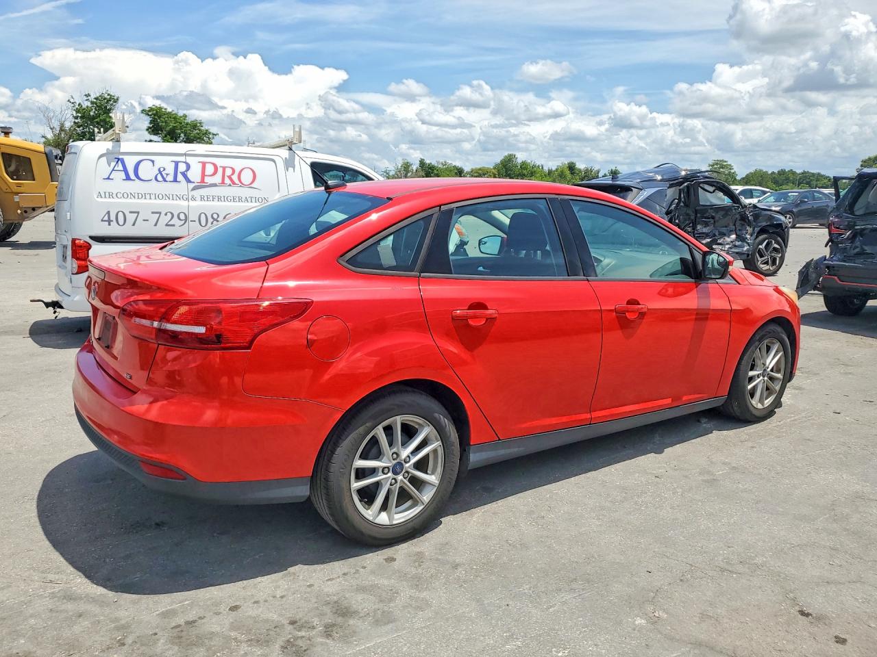 2017 FORD FOCUS