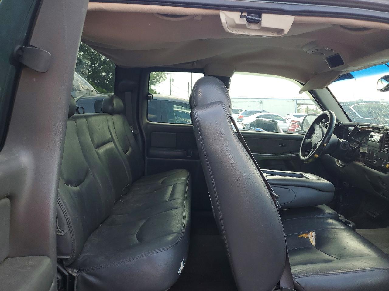 2003 CHEVROLET SILVERADO