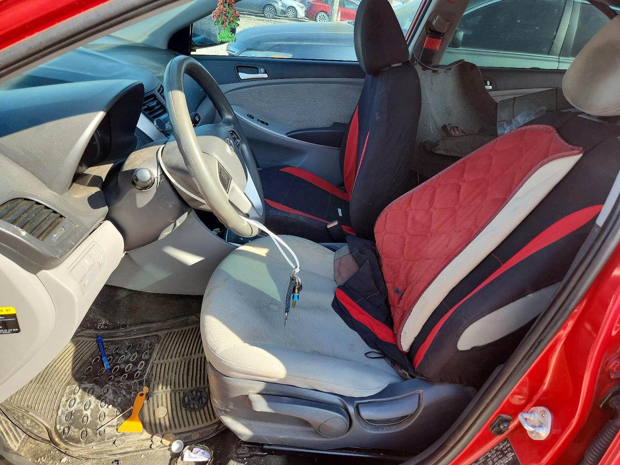 2014 HYUNDAI ACCENT