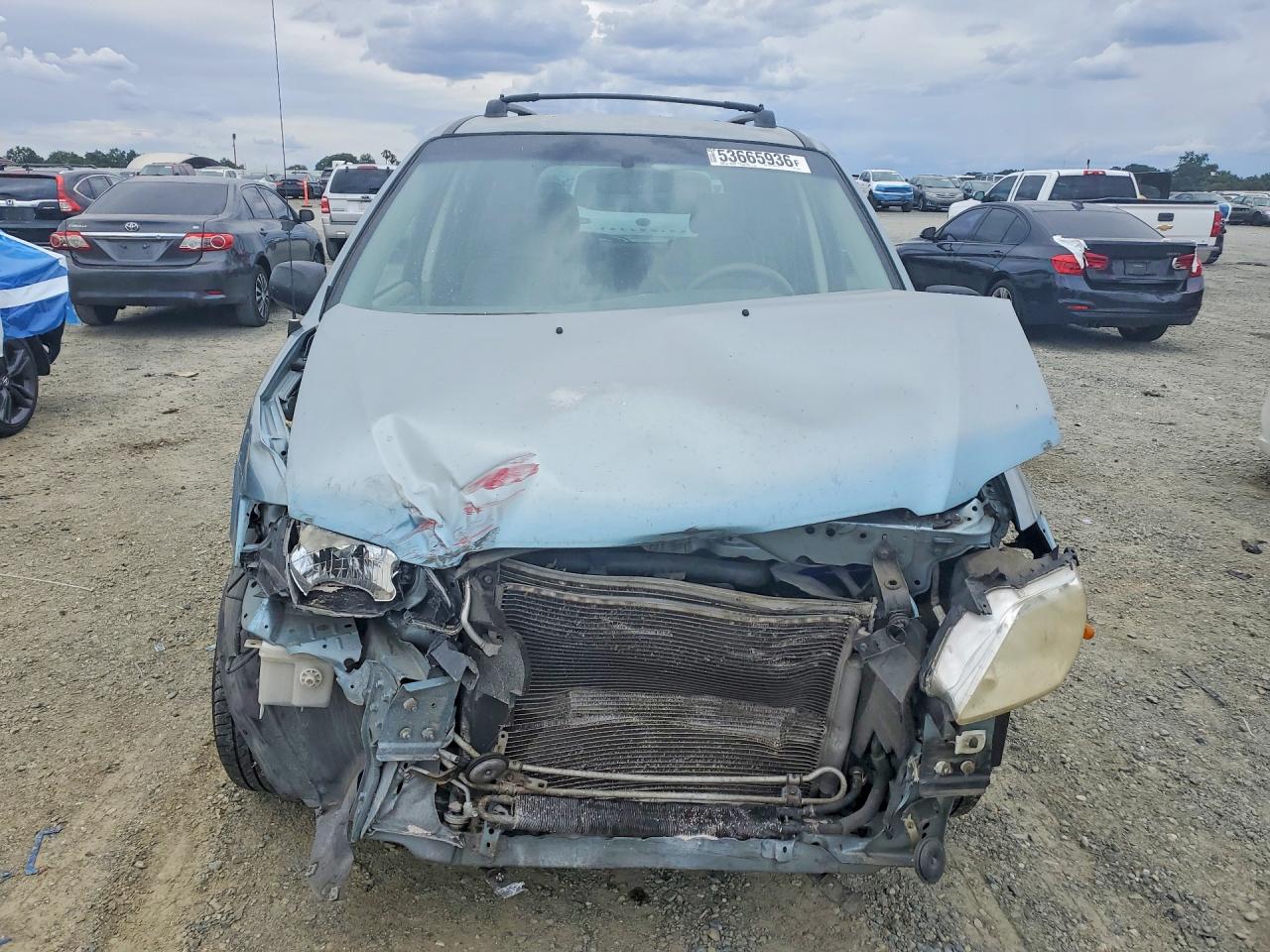 2003 MAZDA MPV