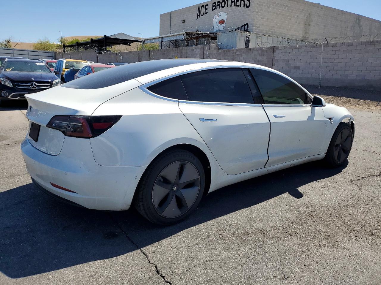 2019 TESLA MODEL 3