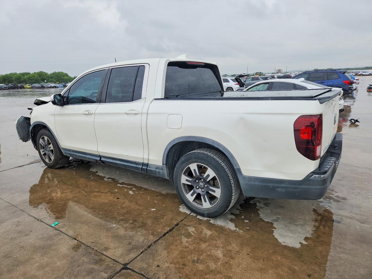 2017 HONDA RIDGELINE