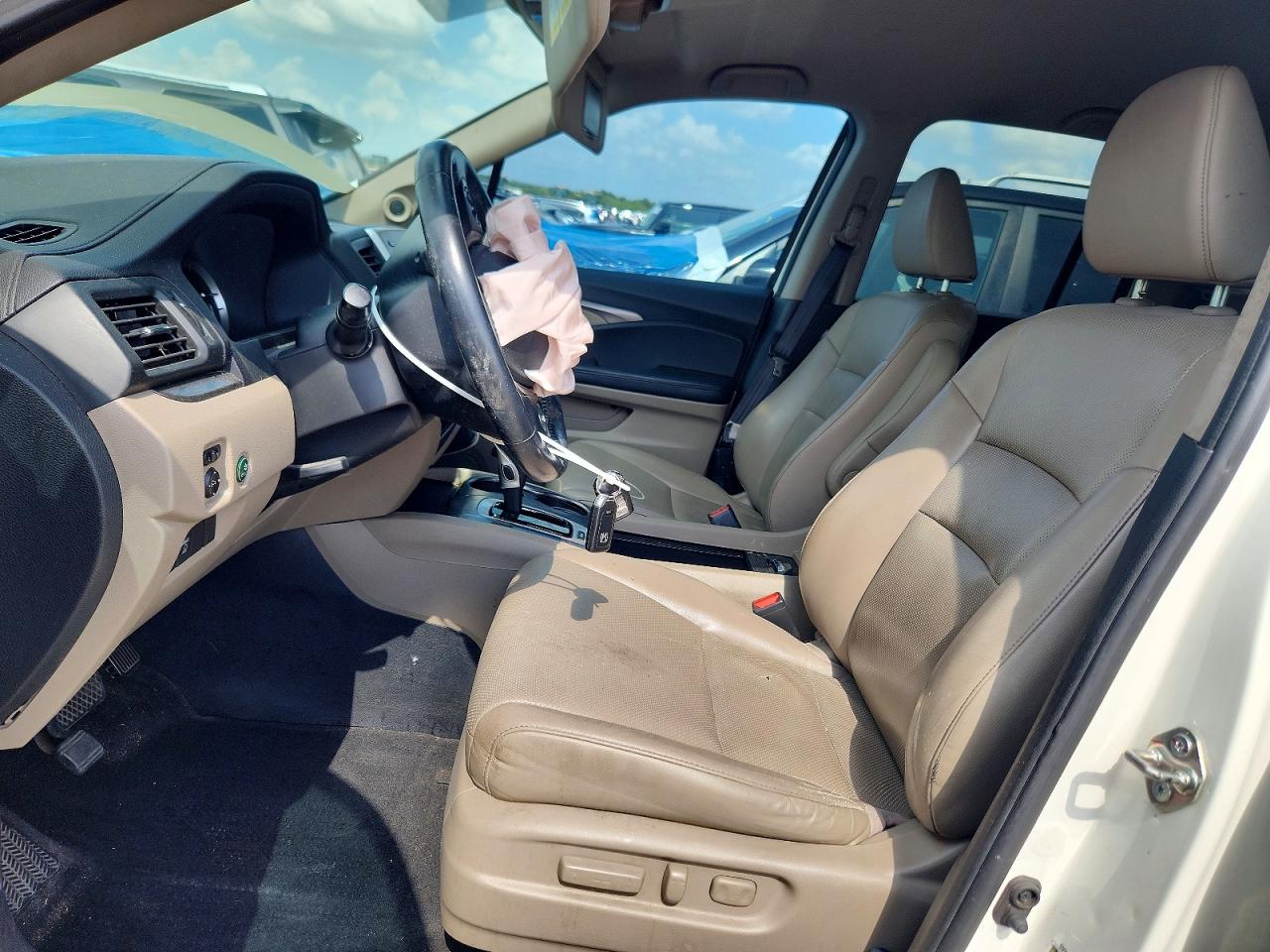 2017 HONDA RIDGELINE
