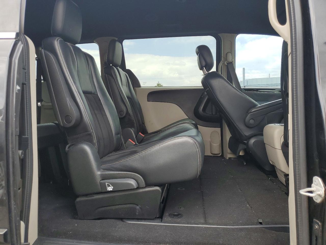 2017 DODGE CARAVAN