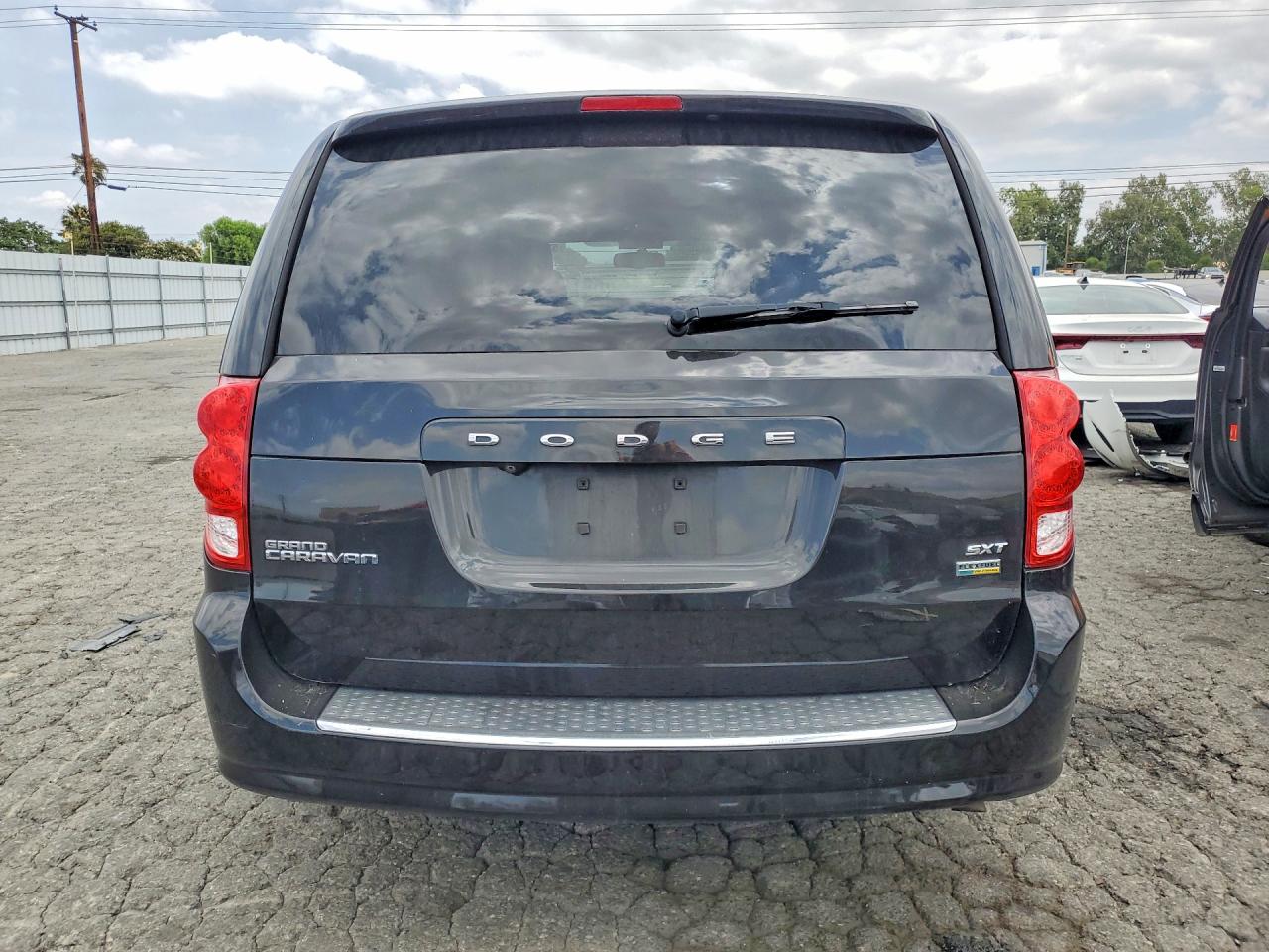2017 DODGE CARAVAN