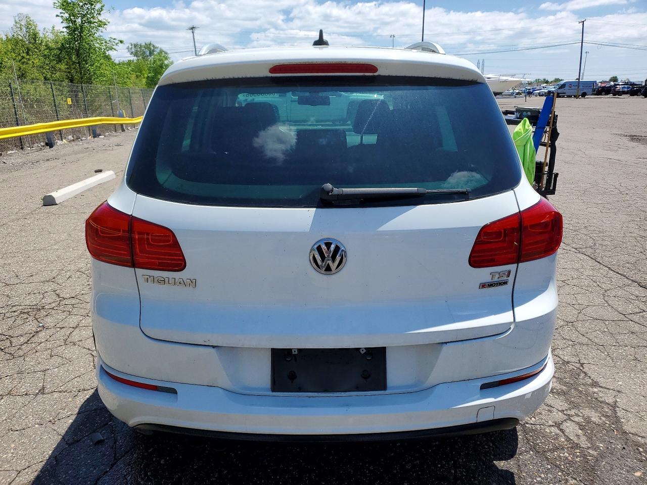 2017 VOLKSWAGEN TIGUAN