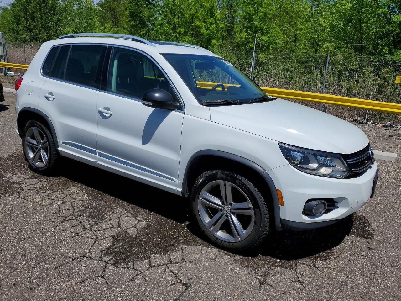 2017 VOLKSWAGEN TIGUAN
