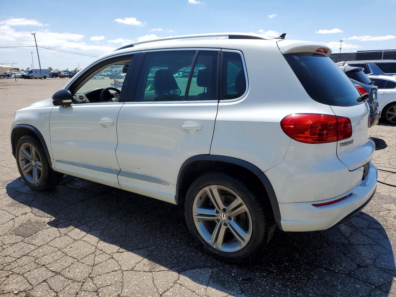 2017 VOLKSWAGEN TIGUAN