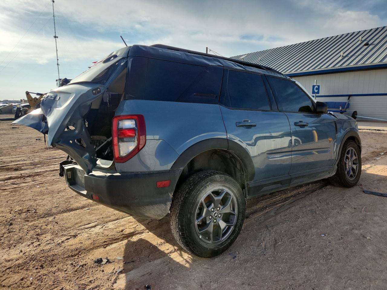 2024 FORD BRONCO