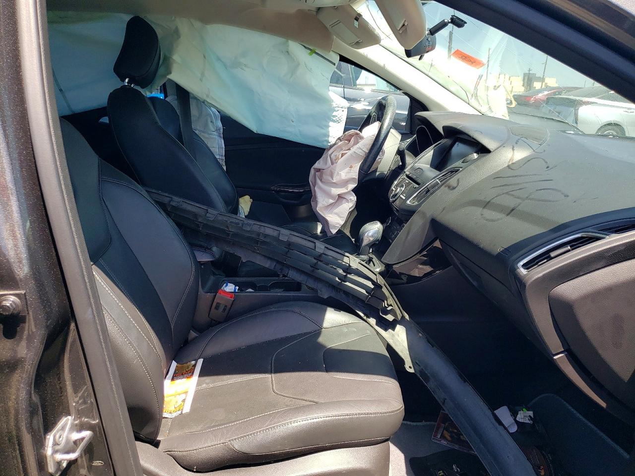 2015 FORD FOCUS