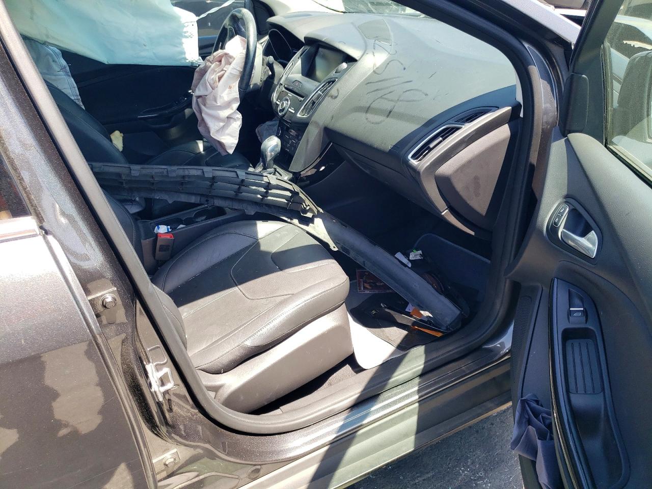 2015 FORD FOCUS
