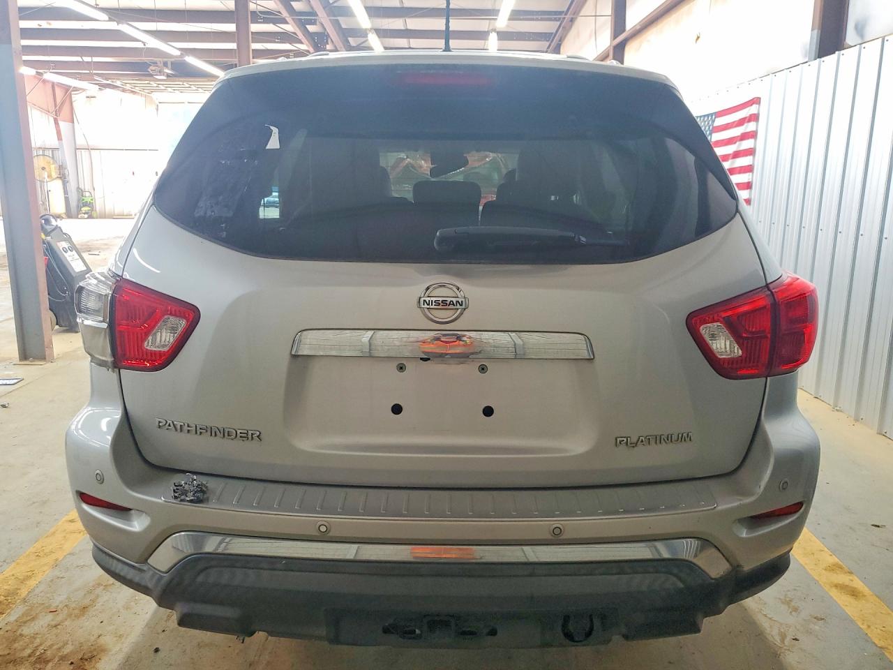 2017 NISSAN PATHFINDER