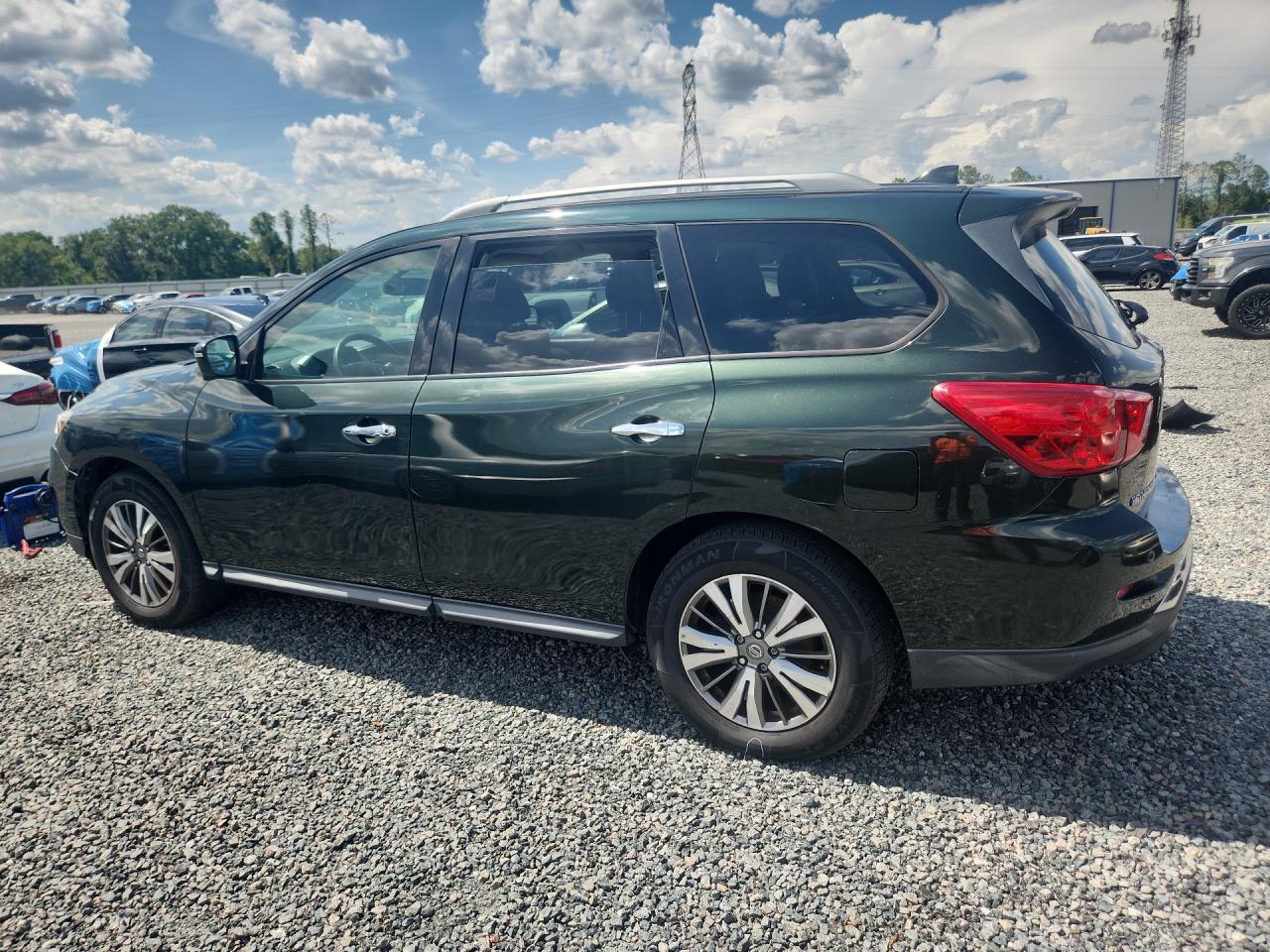 2020 NISSAN PATHFINDER