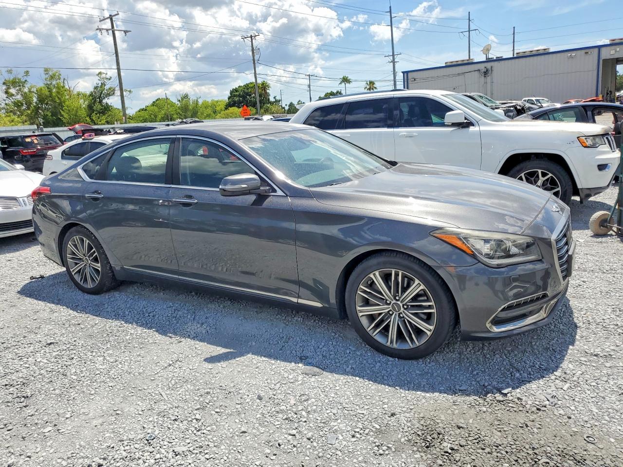 2018 GENESIS G80