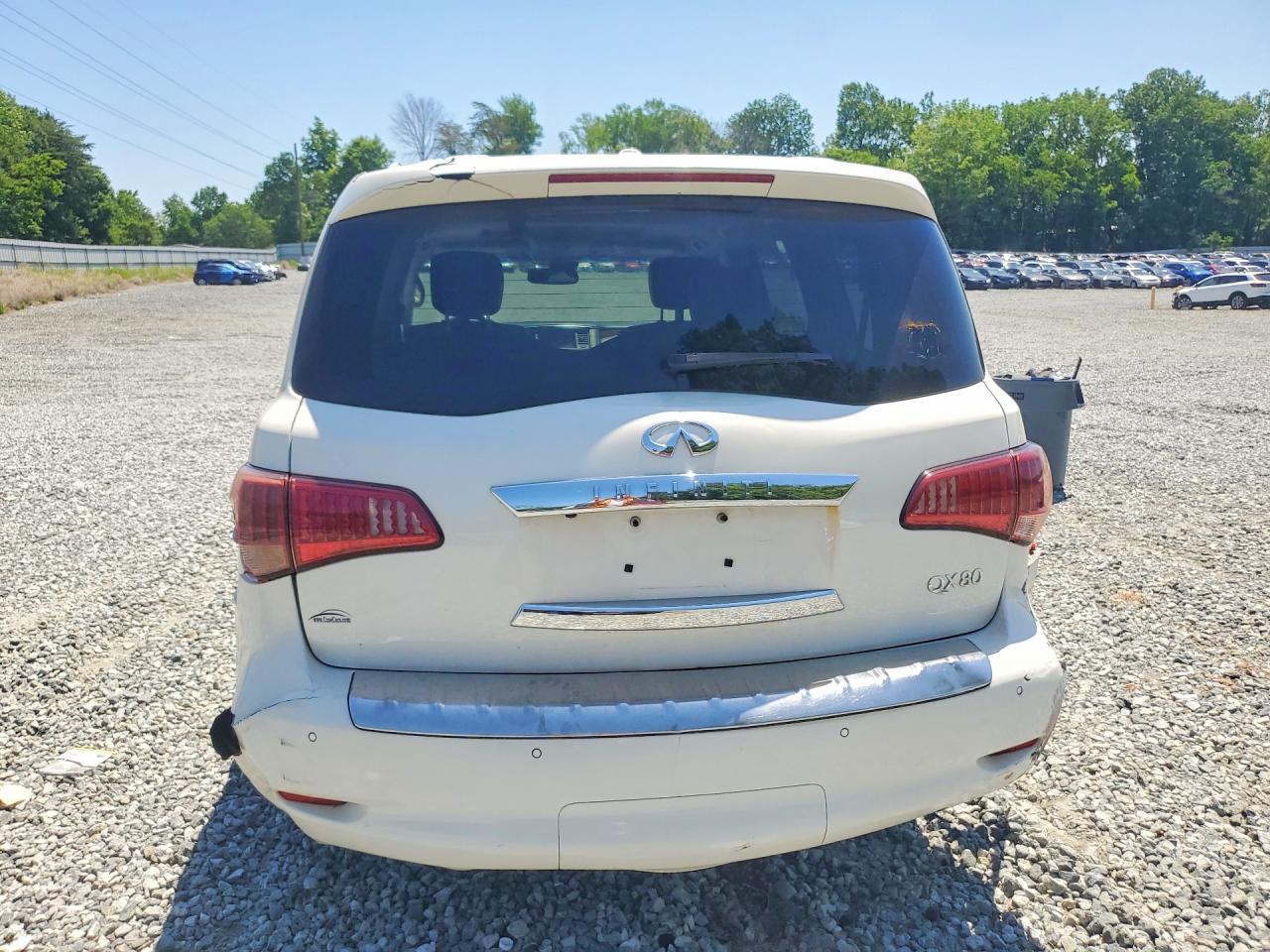 2017 INFINITI QX80